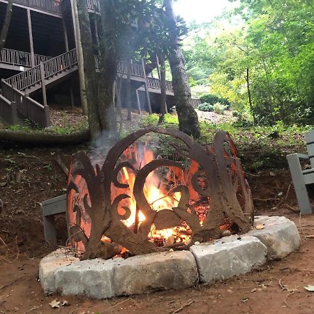 Cozy Creekfront Family Cabin-Pet Friendly -Gamerm-Hot Tub Hiawassee Luaran gambar