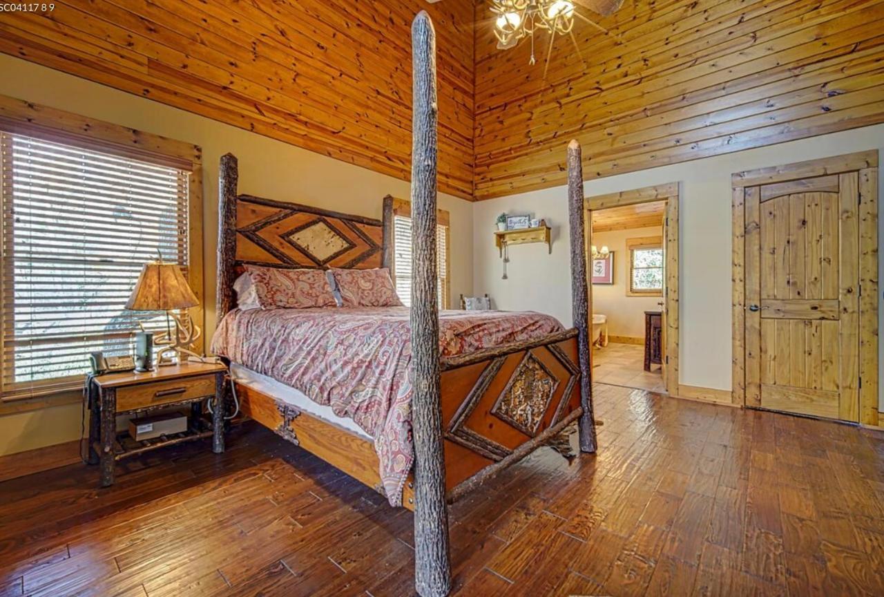 Cozy Creekfront Family Cabin-Pet Friendly -Gamerm-Hot Tub Hiawassee Luaran gambar