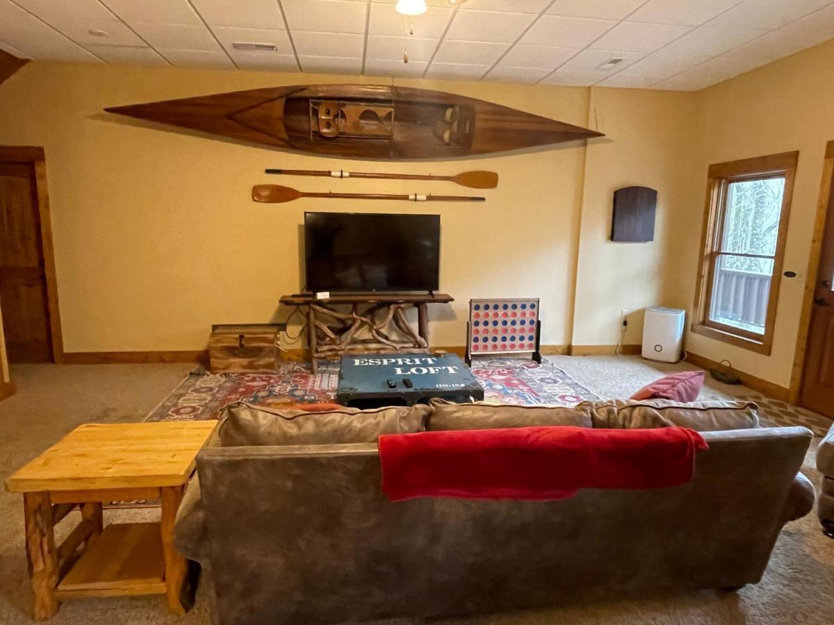 Cozy Creekfront Family Cabin-Pet Friendly -Gamerm-Hot Tub Hiawassee Luaran gambar
